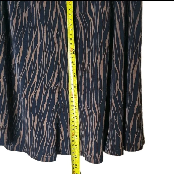 Liz Claiborne Classics Skirt Womens Sz 8 Black Pleated Preppy Academia Old Money - Picture 3 of 6